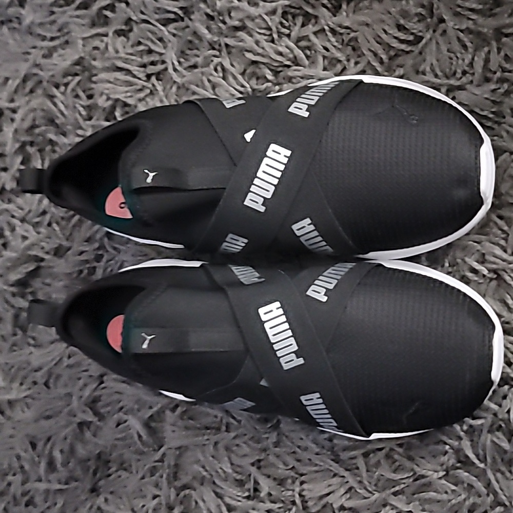 👟NWOT Big Girl Size 6 Rennis Shoes👟